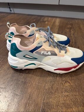 FILA Women's Multicolor Chunky Sneakers - Cream/Teal/Blue/Red